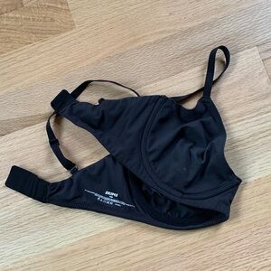 Skims 32DD black bra